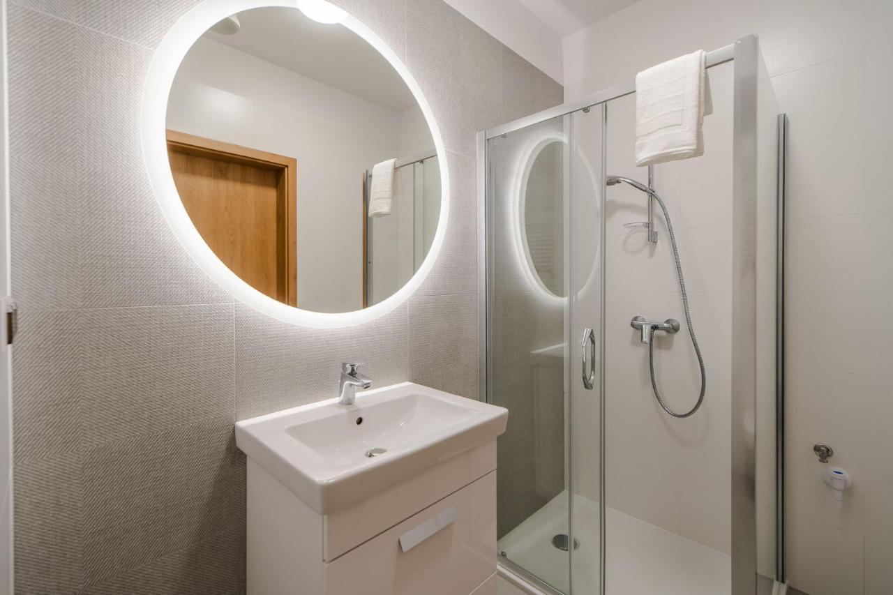 شقة مينززدرويه  في Aquamarina Prima 100 By Renters المظهر الخارجي الصورة